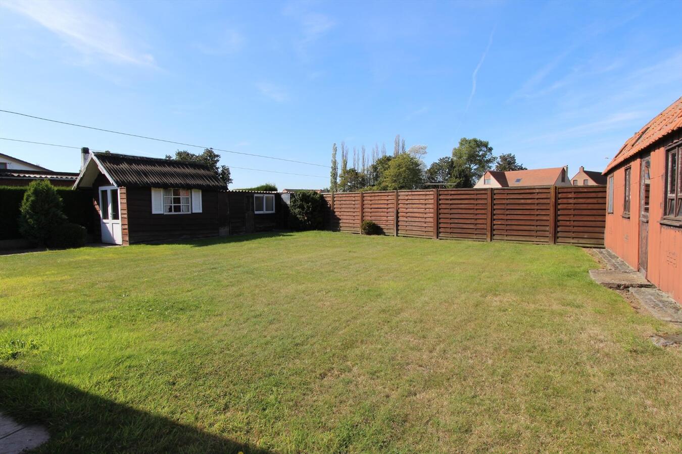 Rustig gelegen alleenstaande woning te Ichtegem 