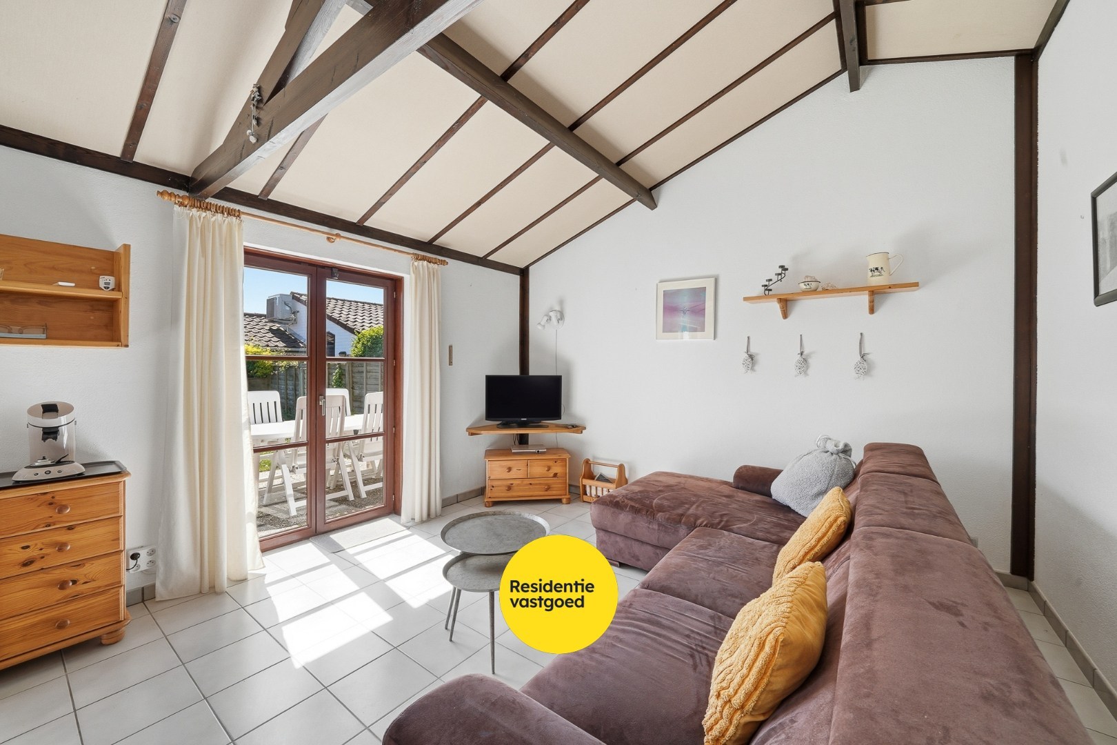 Instapklare vakantiewoning met zonnige tuin en 2 slaapkamers 
