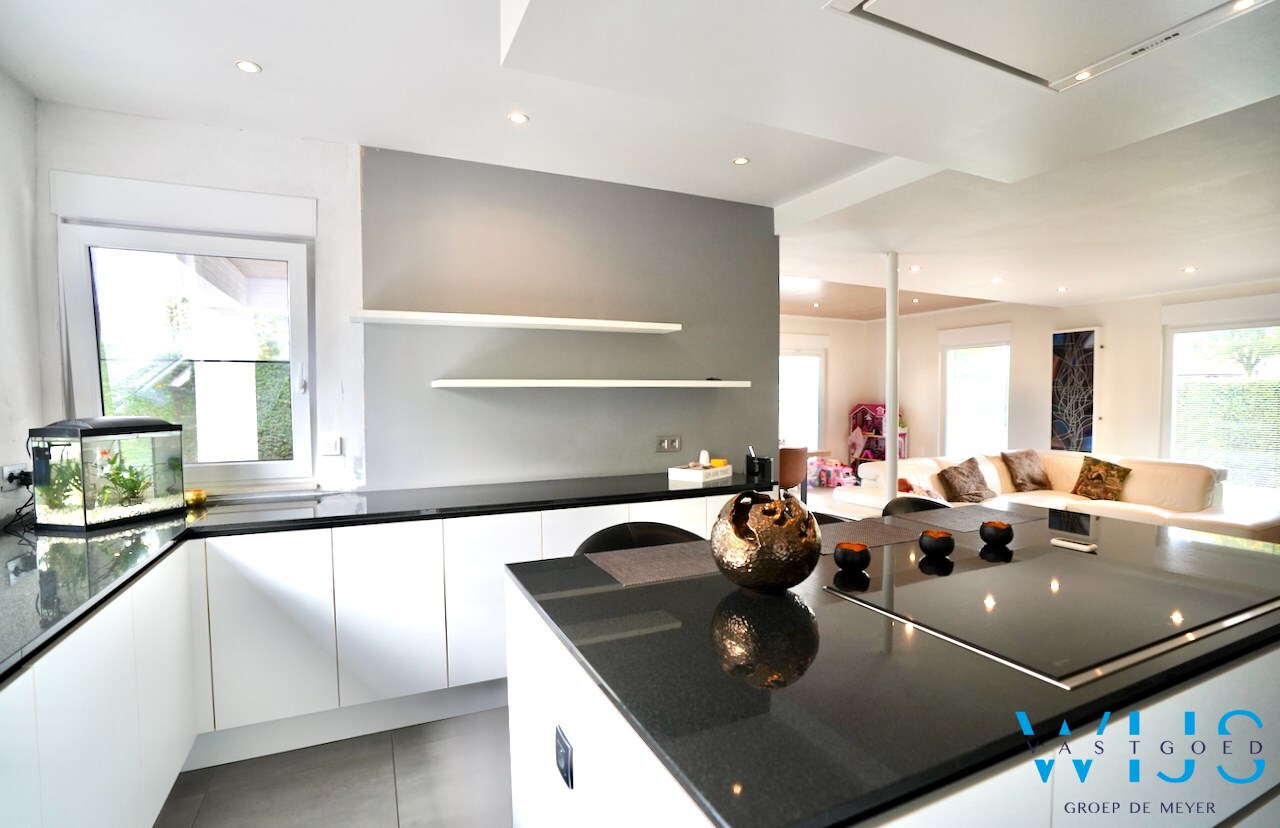 Stijlvolle open bebouwing te Evergem/Rieme ! 