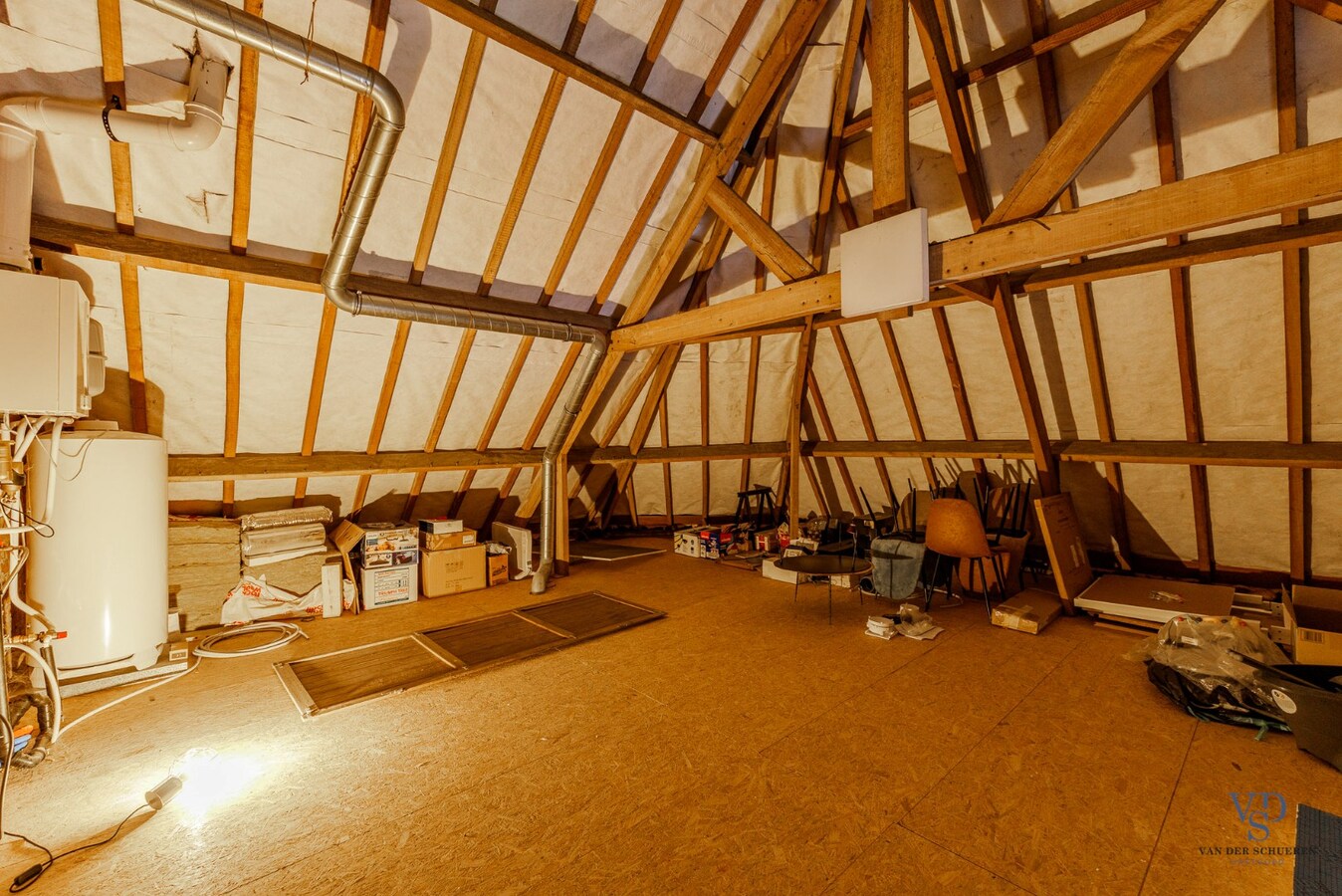 Stijlvol gerenoveerde woning. 