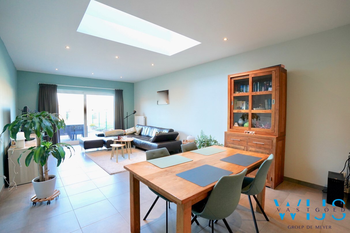 Instapklaar woonhuis met tuin te centrum WAARSCHOOT ! 