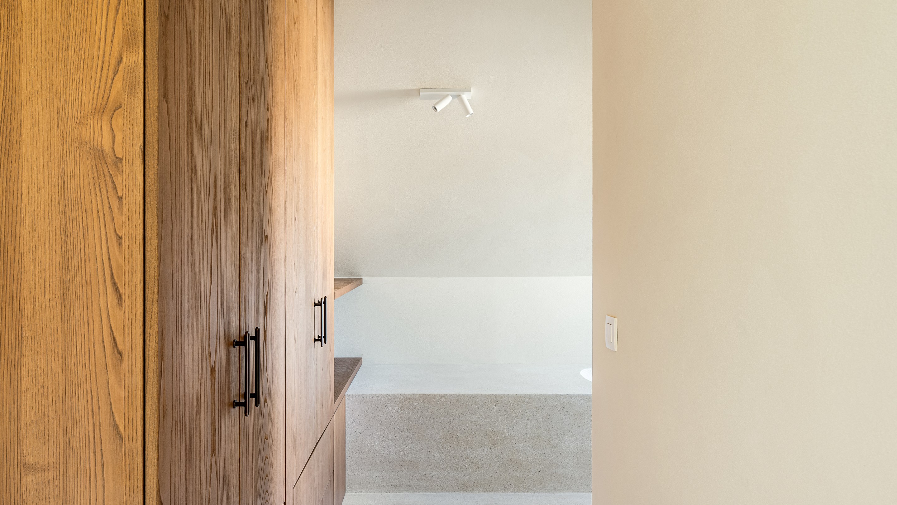 Villa de luxe rénovée dans un quartier résidentiel. 