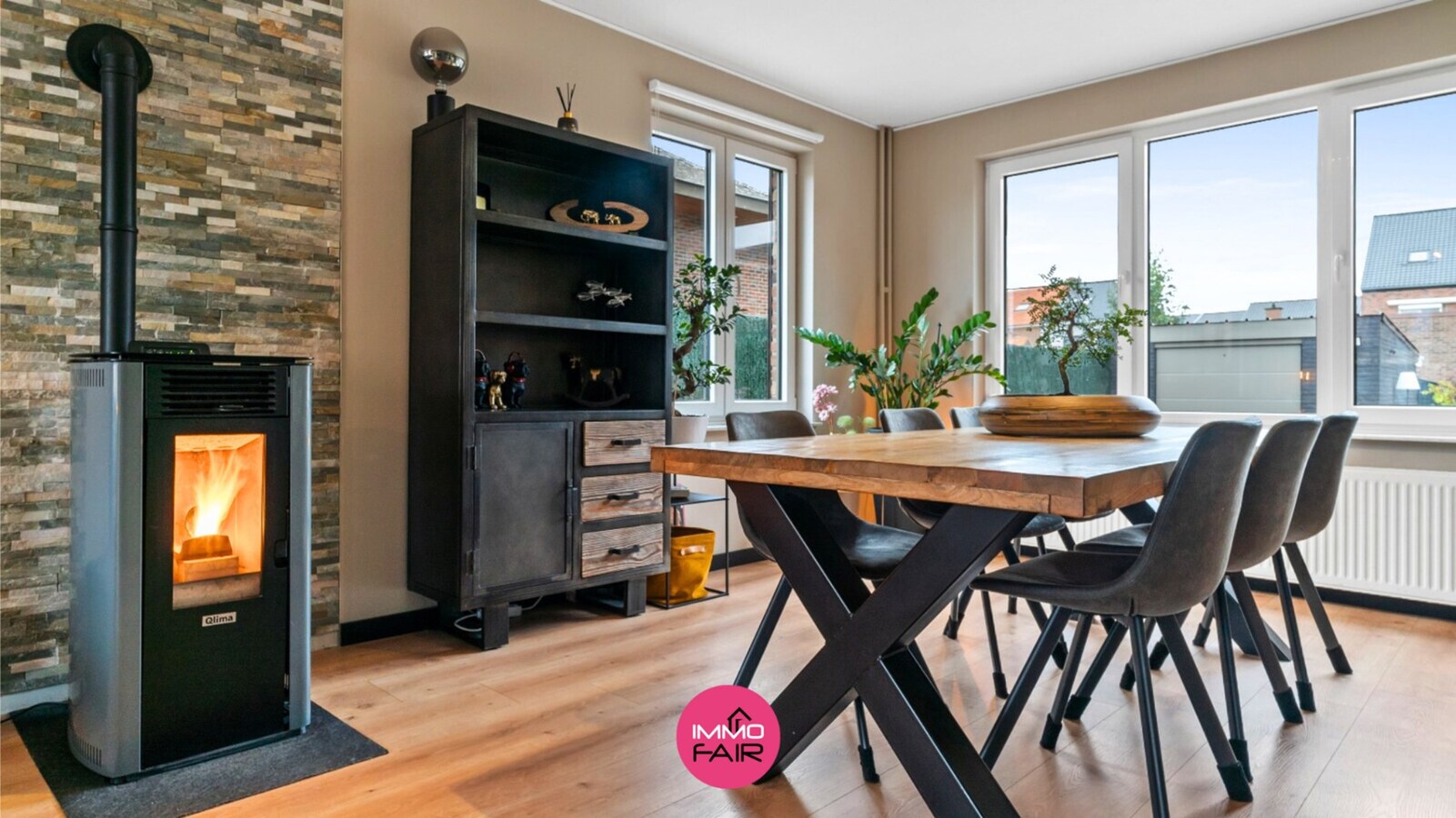 Ruime, instapklare gezinswoning op slechts een kwartiertje van Maastricht! 