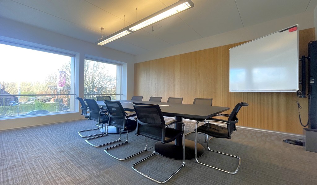 Volledig uitgeruste kantoren te huur langs E313 te Wommelgem