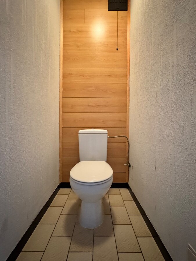 Appartement met 2 slaapkamers en garage in centrum Koekelare 