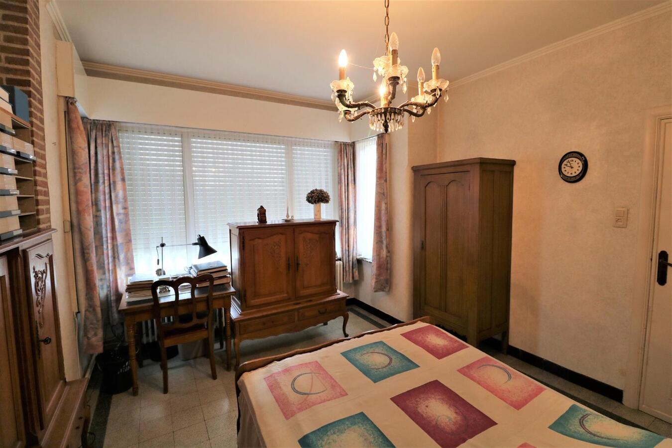 Rustige gelegen open bebouwing met bouwgrond op 2909 m² te Koekelare 