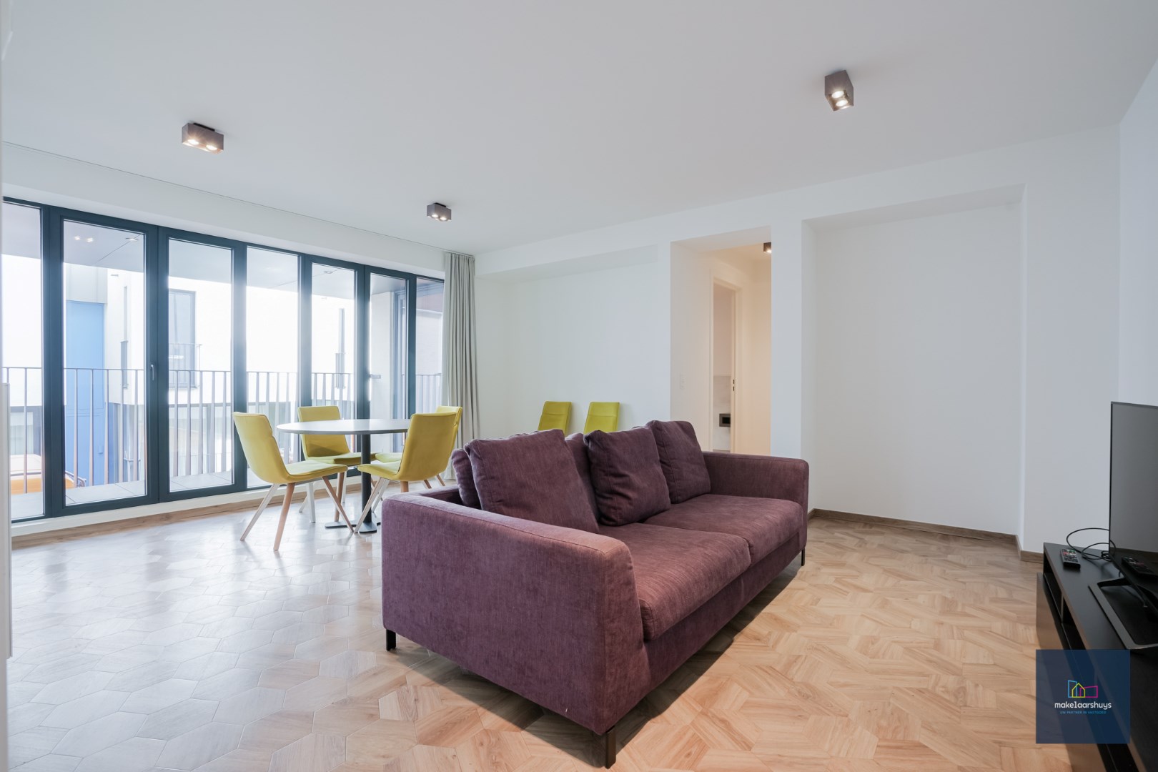 Ruim en Instapklaar 1 slp.app. met terras in zijstraat Coupure 