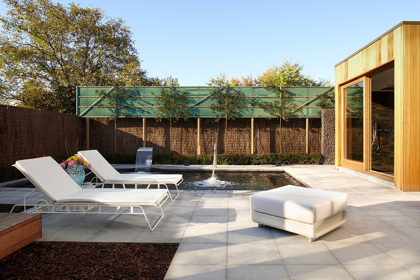 Charmante instapklare woning met zwembad te koop in Moorslede. UNIEKE KANS ! 