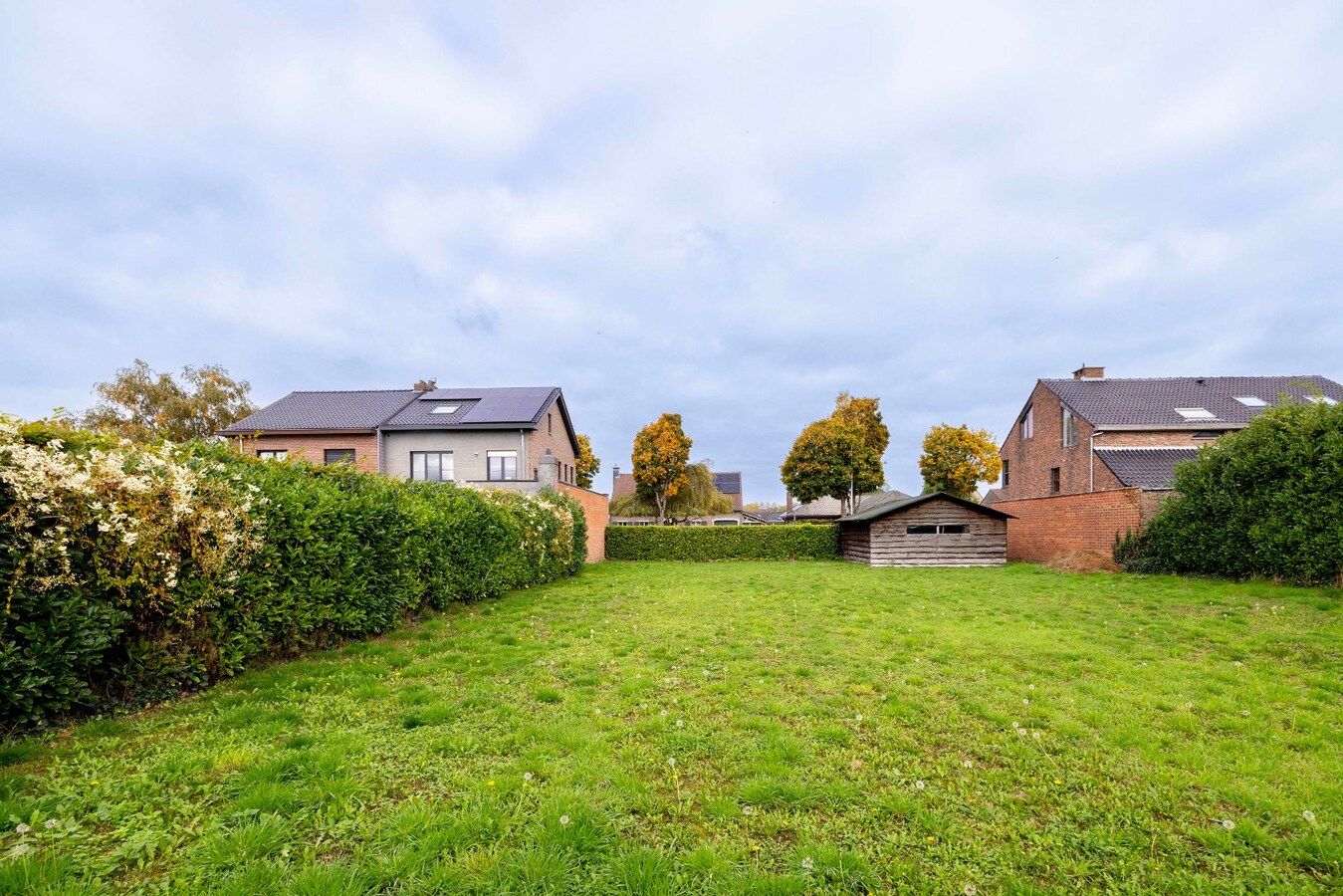 Bouwgrond voor HOB met zuidtuin - ideale ligging 