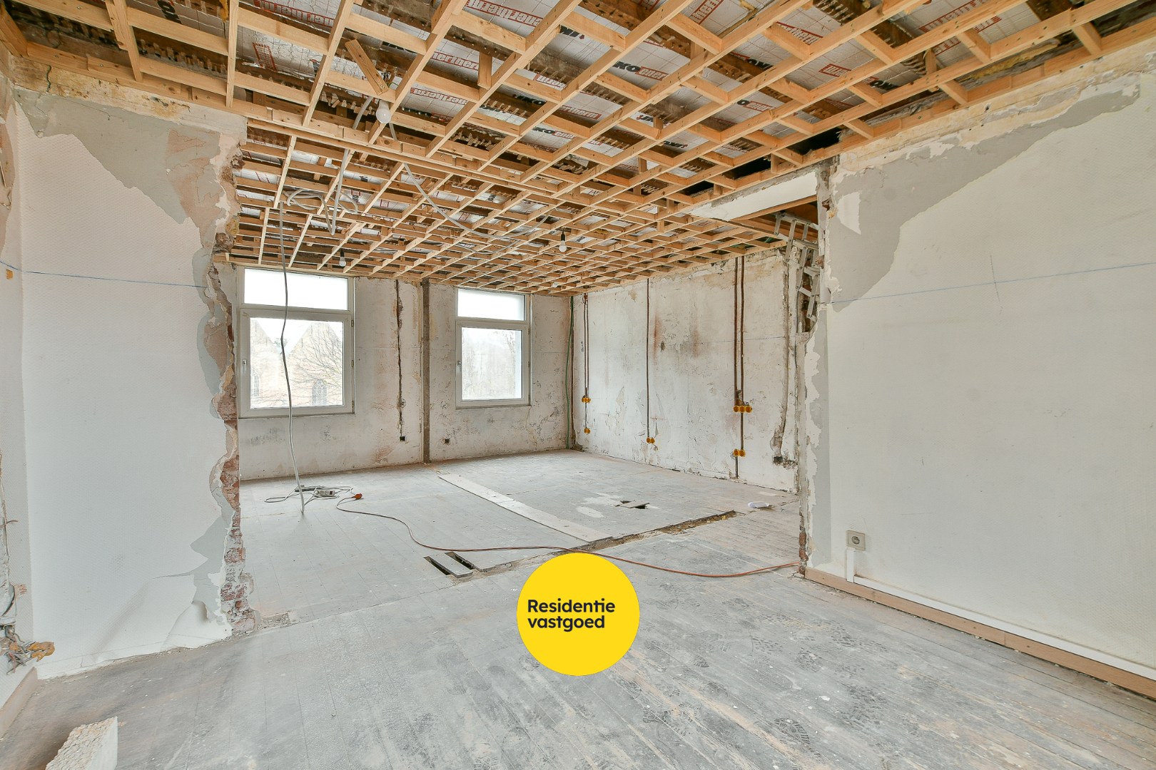 Charmante en verrassend ruime woning met terras in het centrum van Blankenberge! 