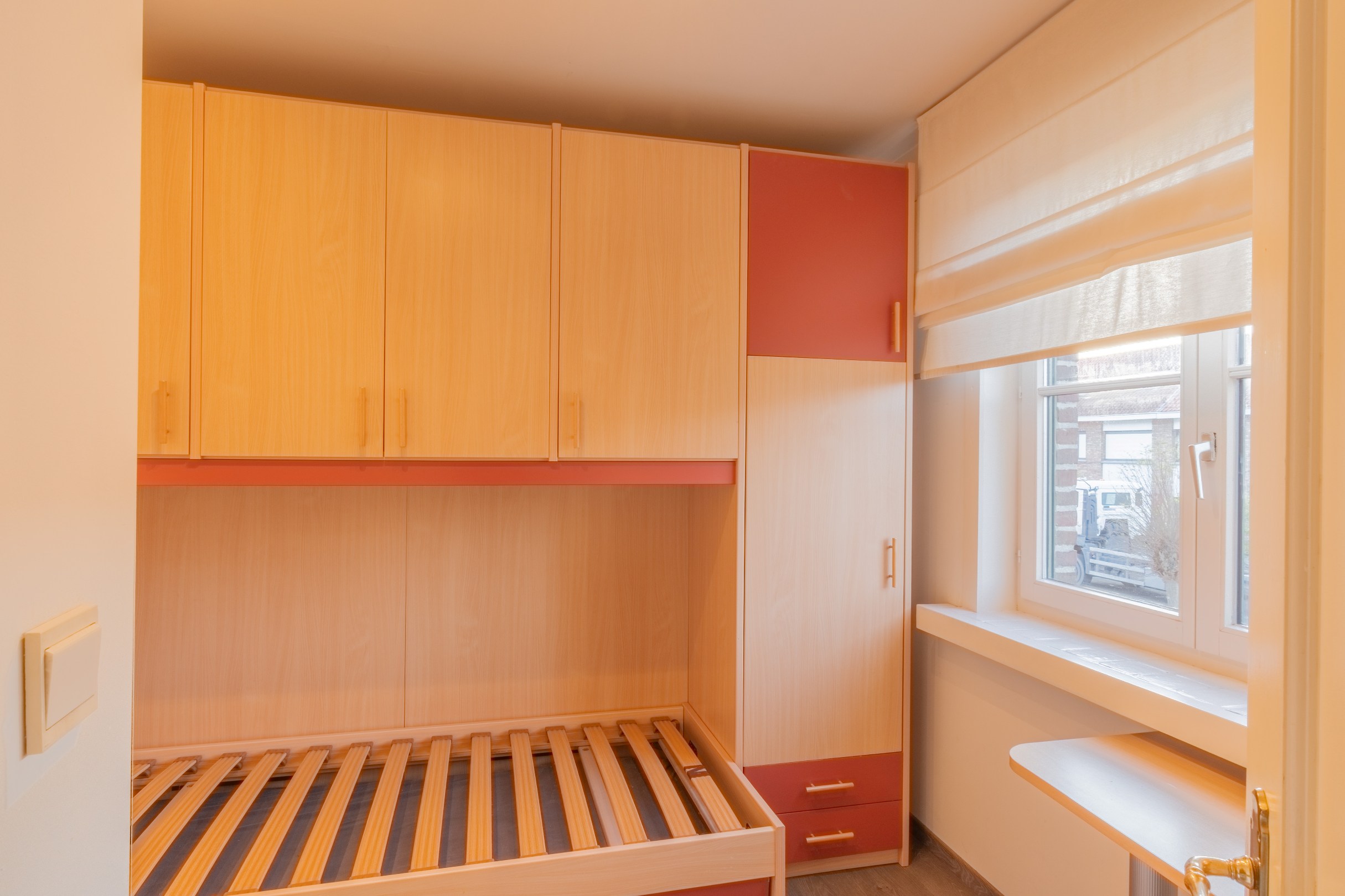 Instapklare gezinswoning op wandelafstand van het station en Zeedijk Heist (met mogelijkheid tot aankoop van een aanpalende garage 