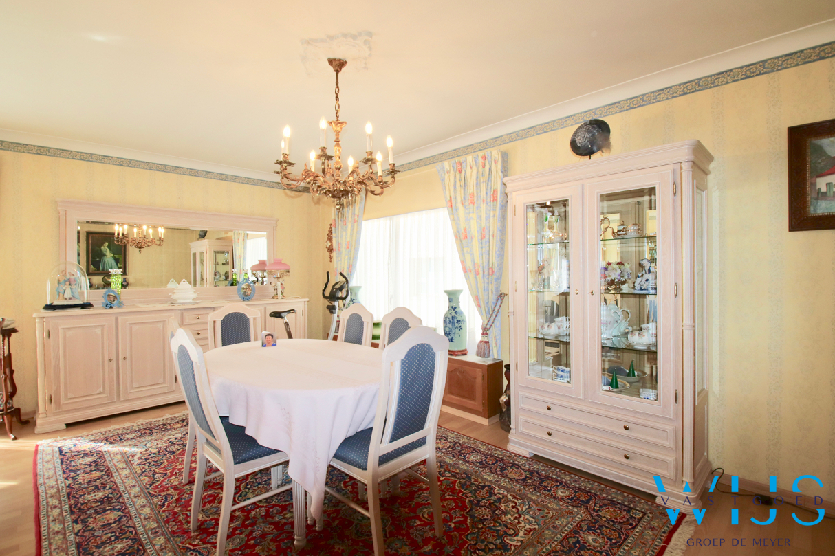 Stevig woonhuis op een prachtig perceel te Ertvelde/Oosteeklo 