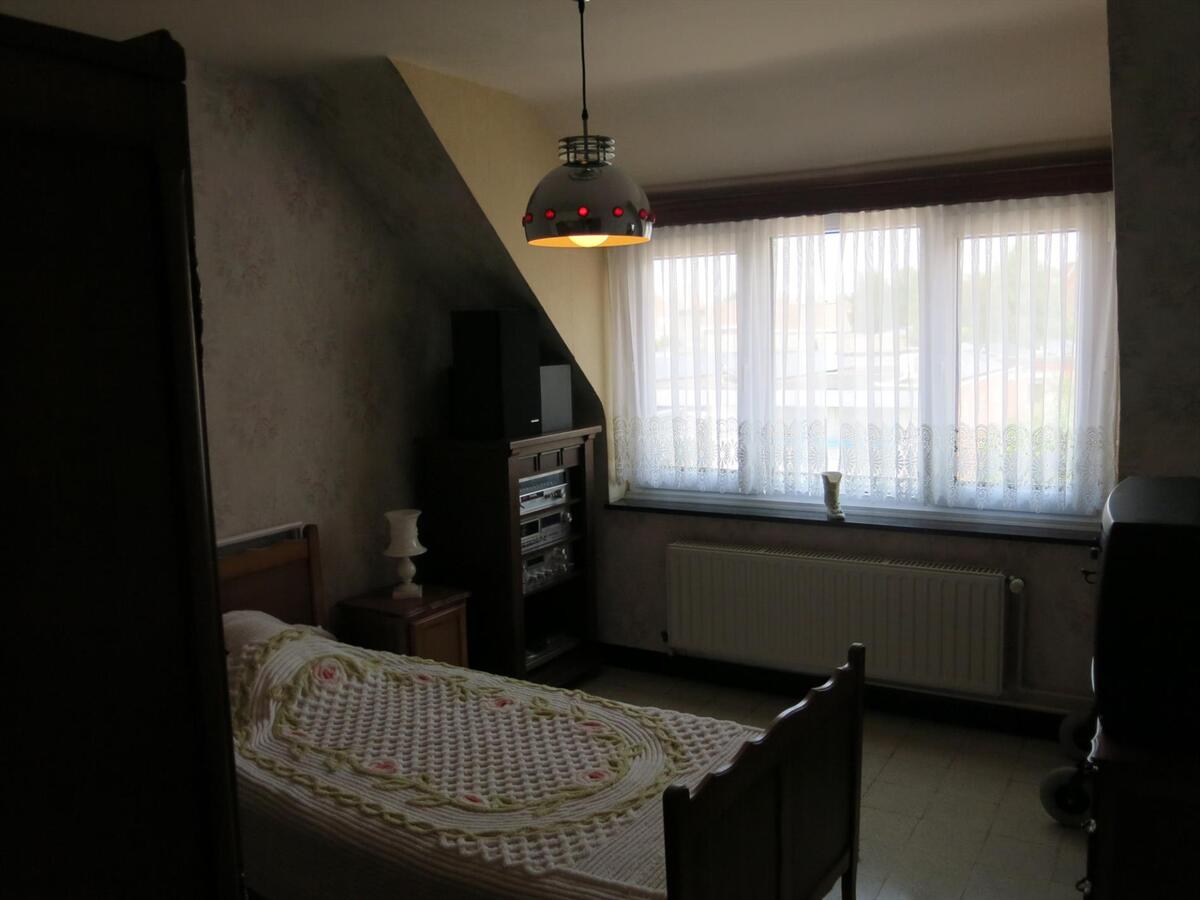 Verrassend ruime, degelijke woning met 3 slaapkamers 