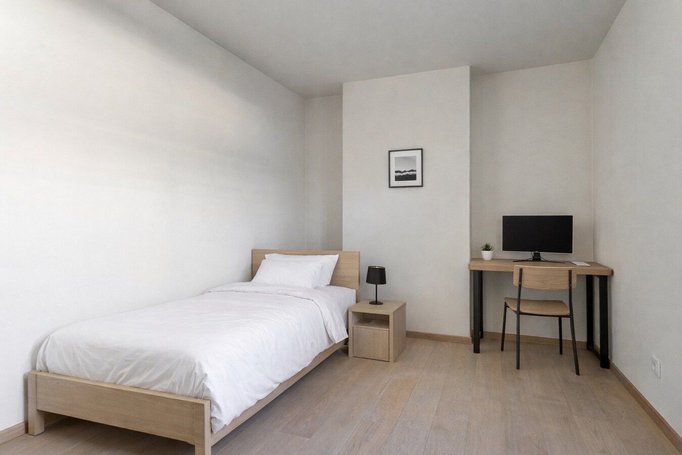 Uitzonderlijke exclusieve herenwoning met verrassende loods van 3 etages 