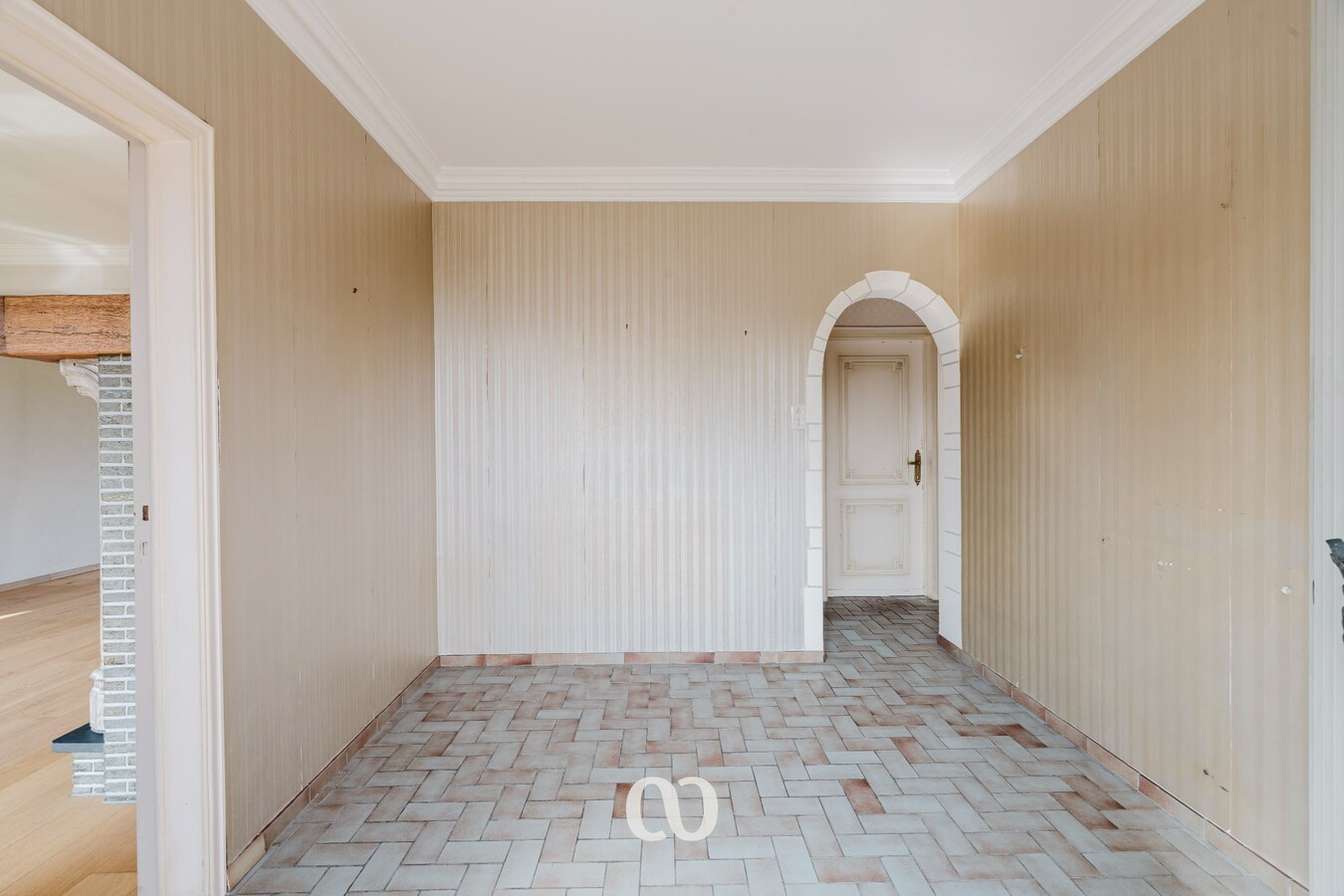 Bungalow met prachtig uitzicht en volledige onderkeldering in Heurne 