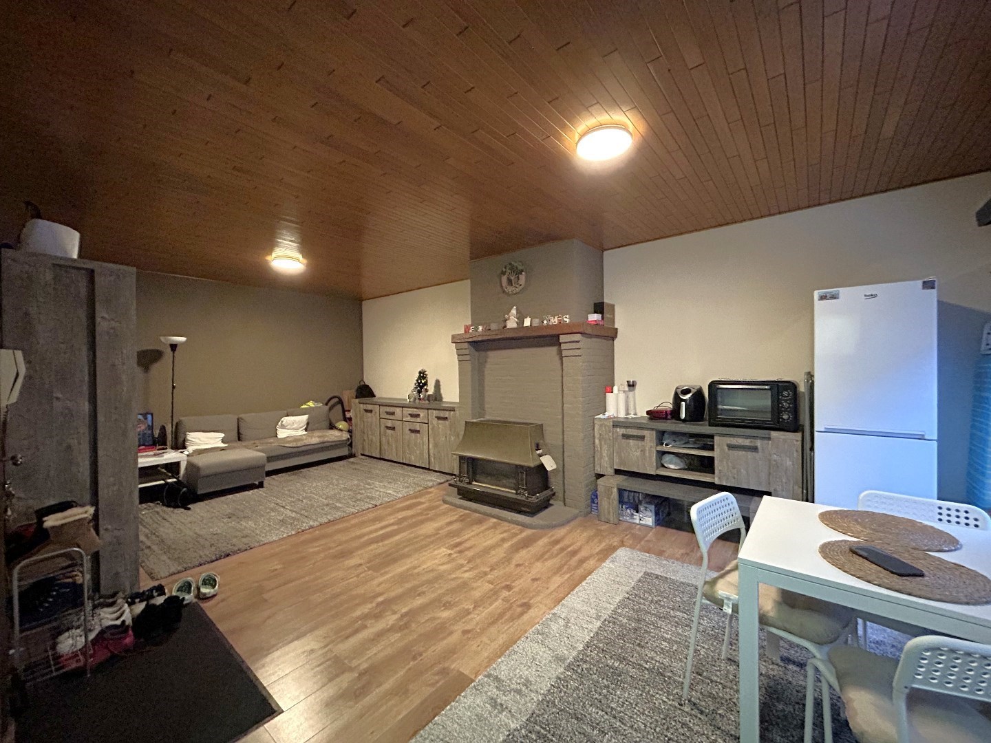 Opbrengsteigendom met 3 appartementen in centrum Geel 