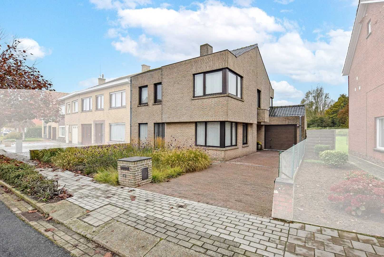 Instapklare halfopen bebouwing in centrum Diksmuide op 521 m²! 