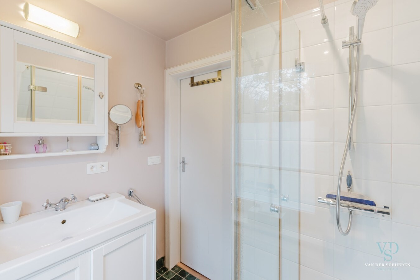 Charmante villa, door groen omgeven 