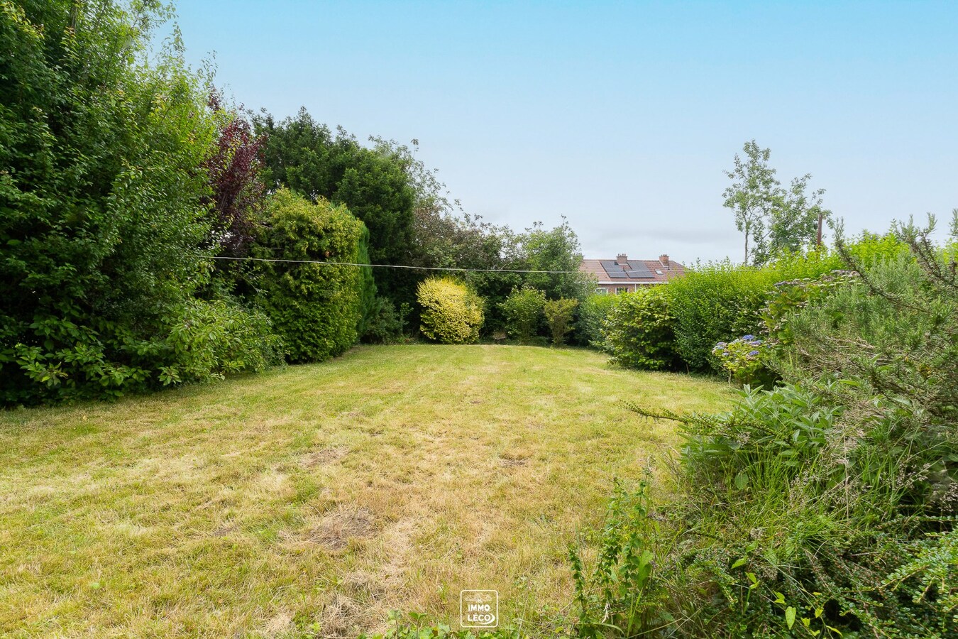 3 façades avec garage, jardin, excellent potentiel, secteur "La Coquinie" ! 