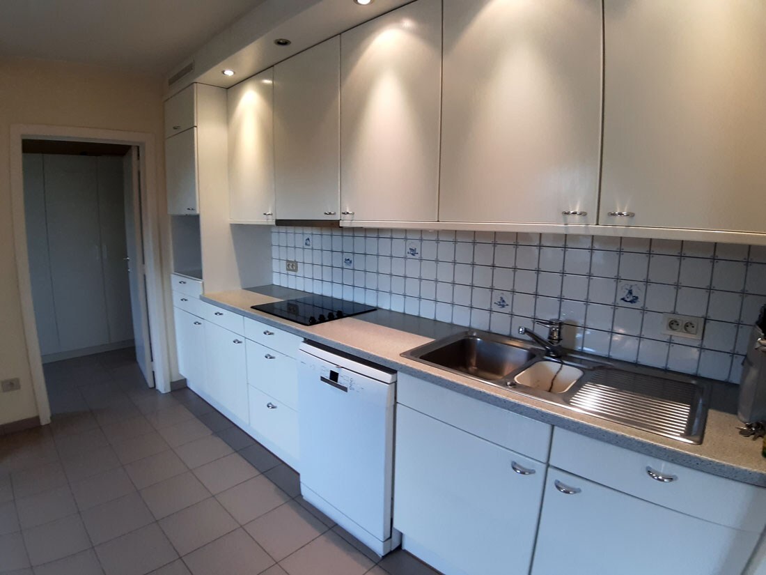 Ruim appartement op de 2de verdieping te Achel 