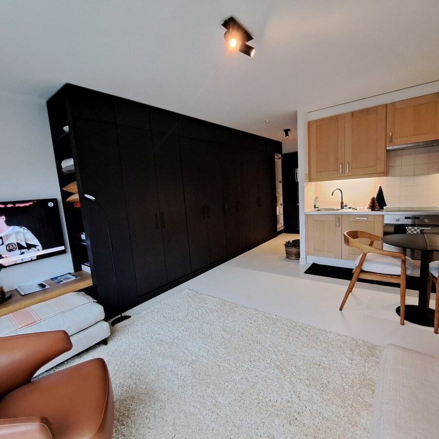 Goed gelegen en gerennoveerd studio te Nieuwpoort-bad! 