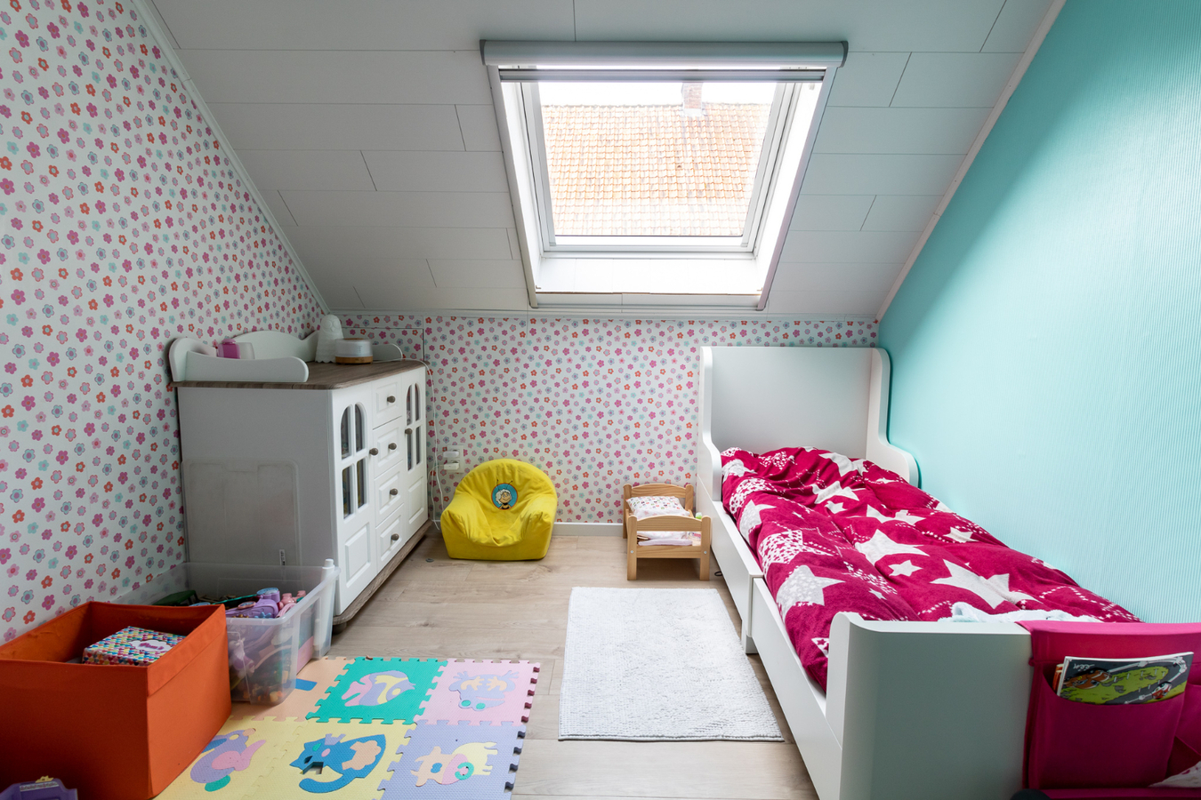 Gezinswoning met 4 slaapkamers en garage op 364m² te Ichtegem 