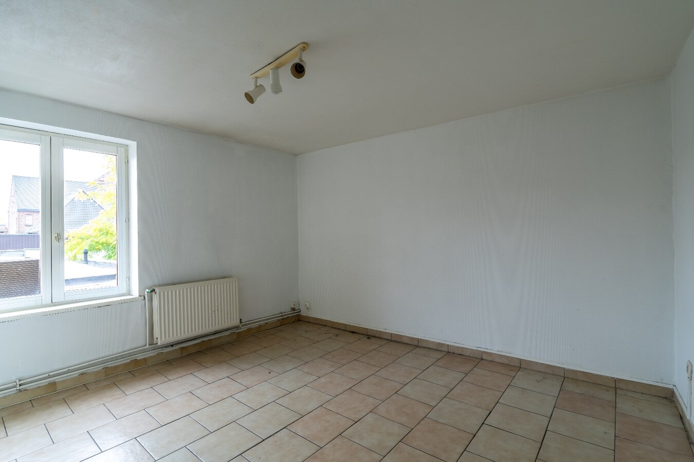 Appartement avec de beaux volumes &amp; 3 chambres, en plein centre-ville ! 