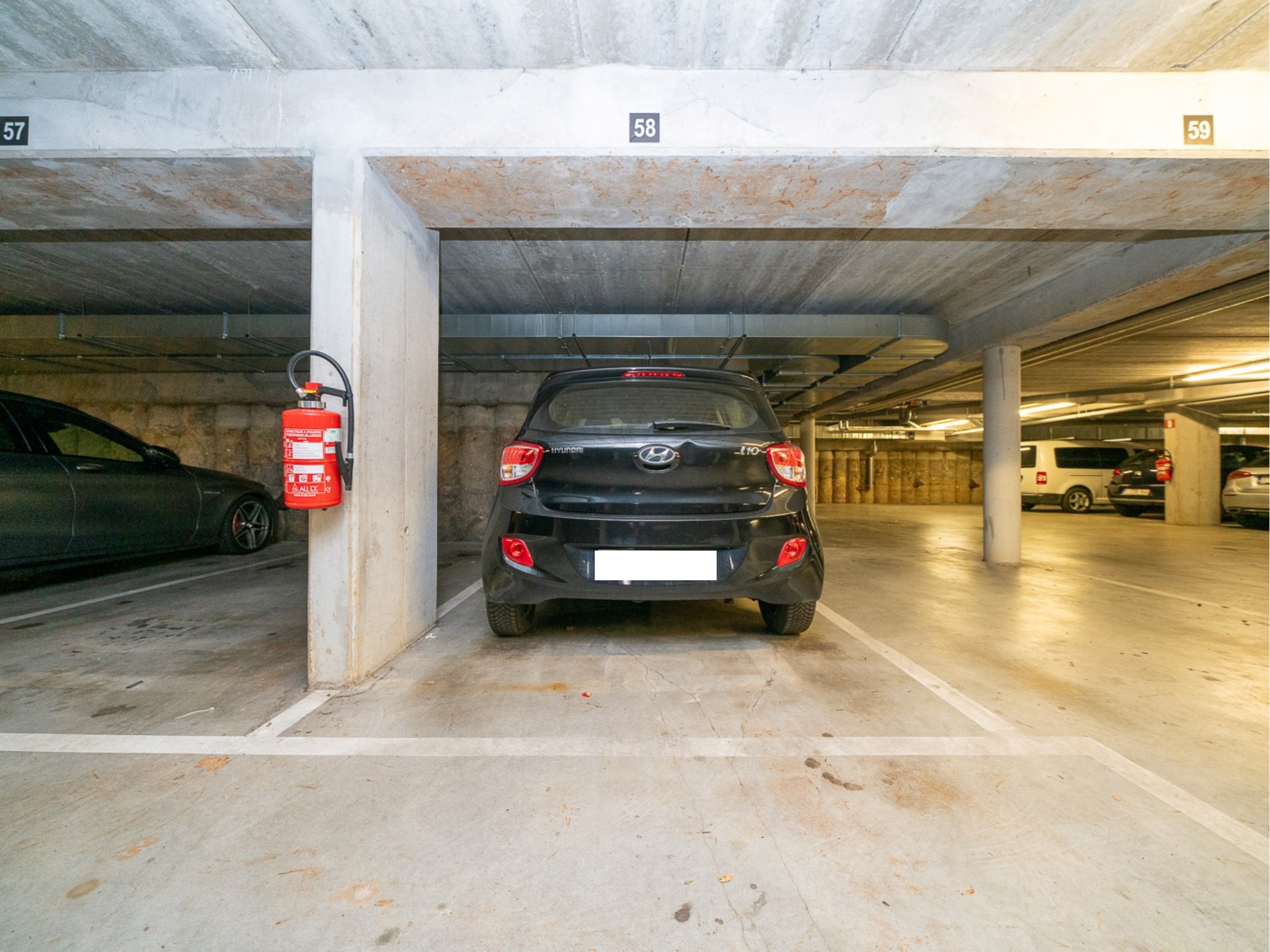 Recent 1-kamer appartement met terras, staanplaats, kelder 