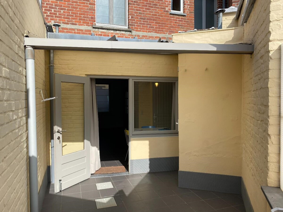 Rustig gelegen stadwoning te Ieper 