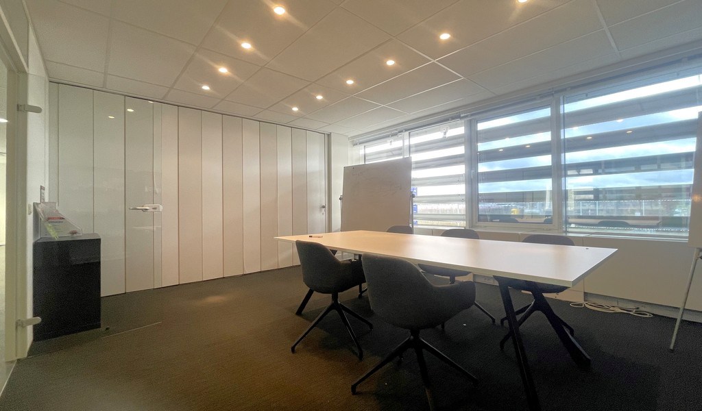 Kantoren te huur in West Port aan E34 in Zwijndrecht