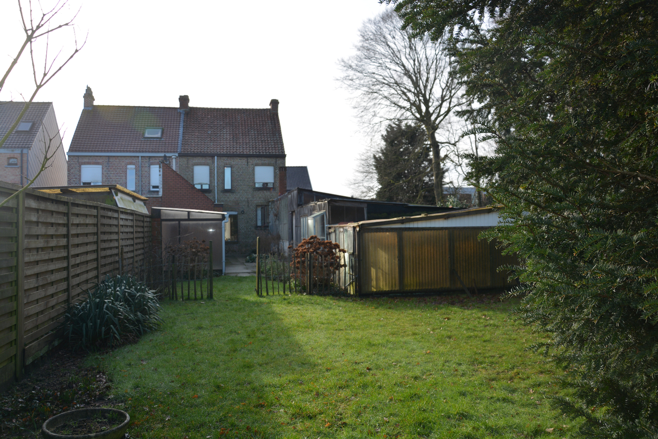 Eigendom geschikt voor het bouwen van 2 woningen 