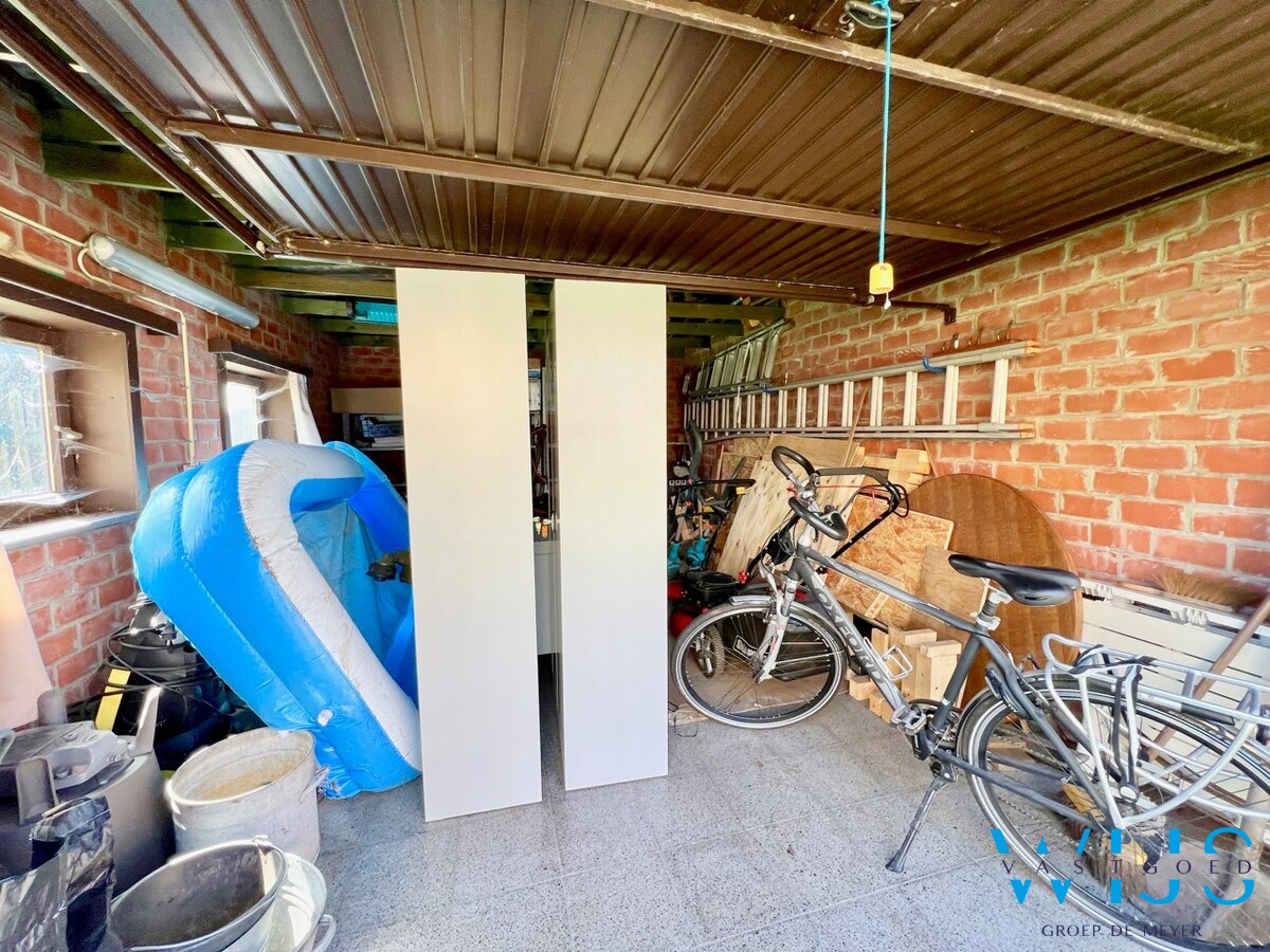 Enorm goed gelegen bungalow op een TOPperceel van 849 m² 