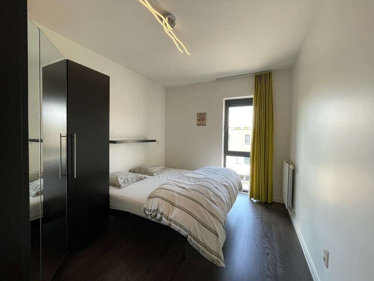 Ruim appartement met terras en 2 slaapkamers in Hasselt - energiezuinig met EPC-label B. 