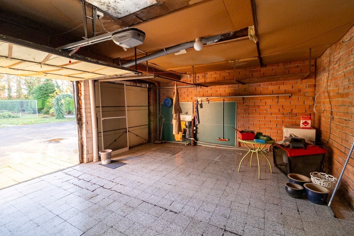 Ruime woning met veel mogelijkheden gelegen te Boekt 