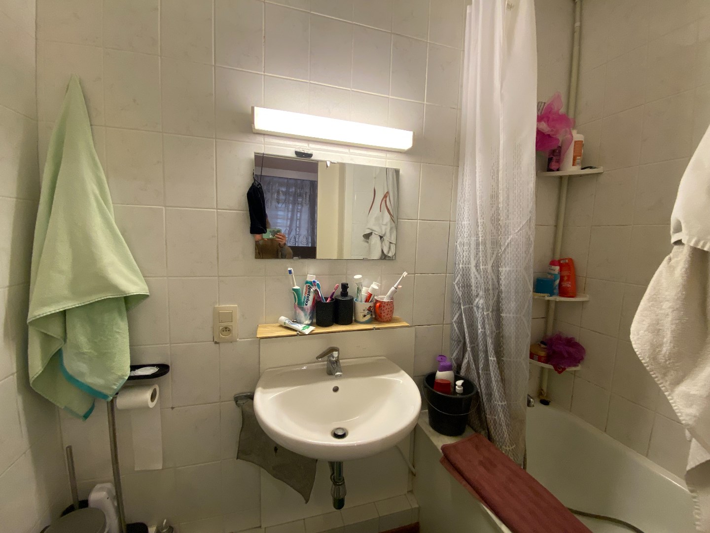 Zeer centraal gelegen appartement met 1 slpk in hartje Waregem! 