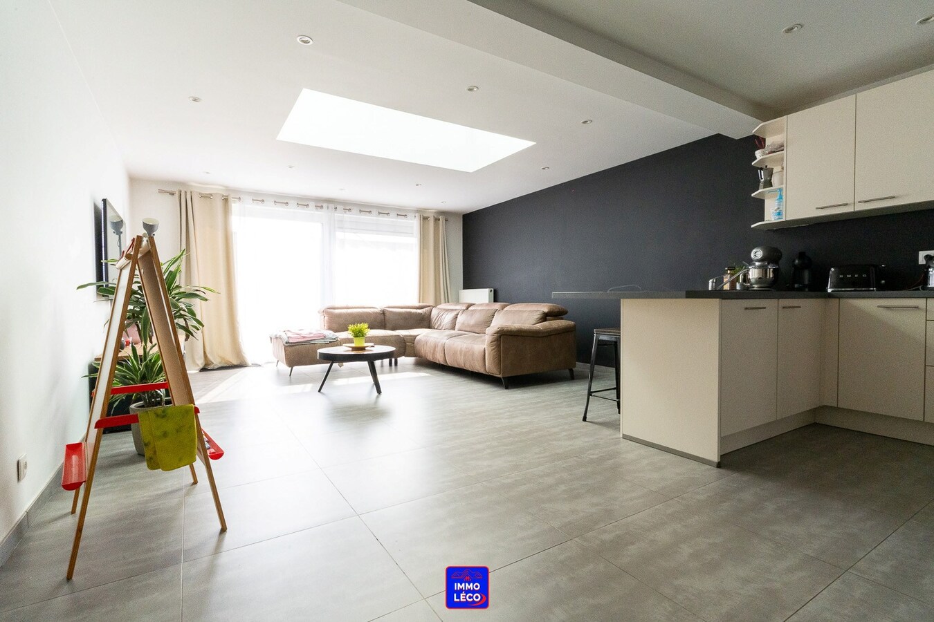 Maison rénovée avec jardin et garage, beaux volumes ! 