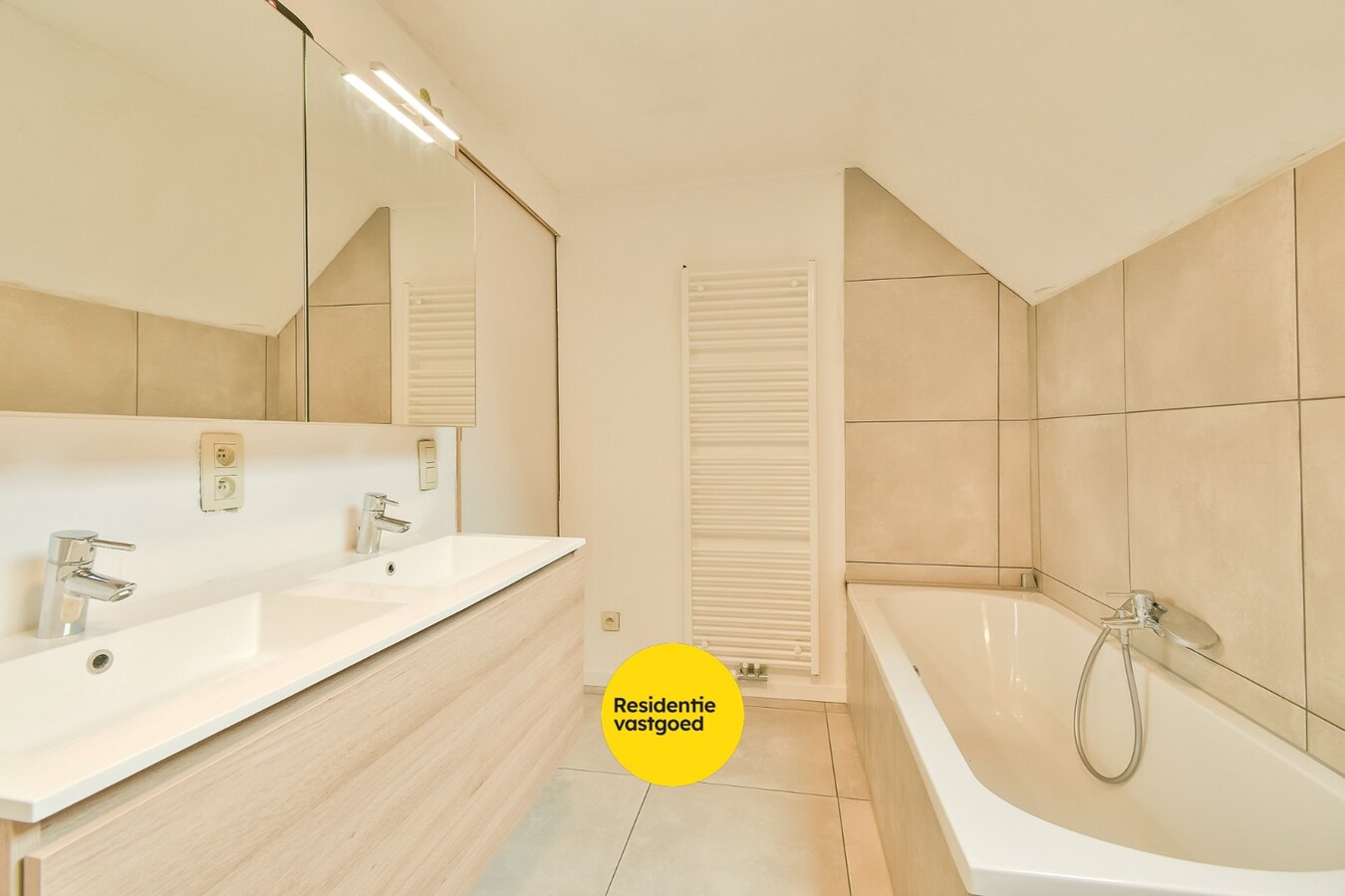 Te koop woning - Oostkamp