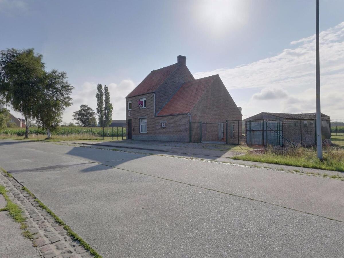 rustig gelegen bouwgrond van 3.408m² 