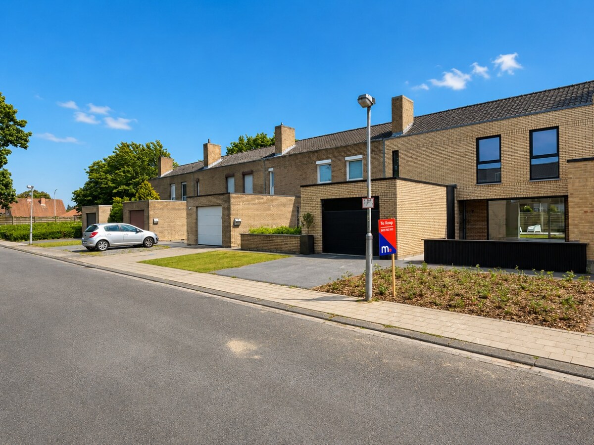 Fantastische 4-slaapkamerwoning in gegeerde buurt te Heule *** NONO INSPIRED *** 