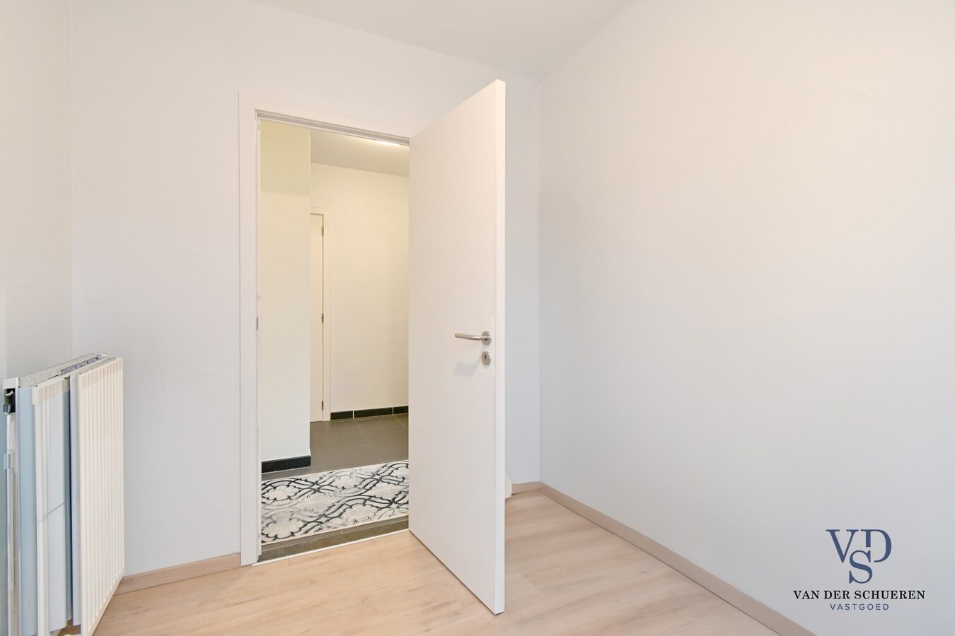 3 slpk-appartement (+ terras + kelder + garage). 