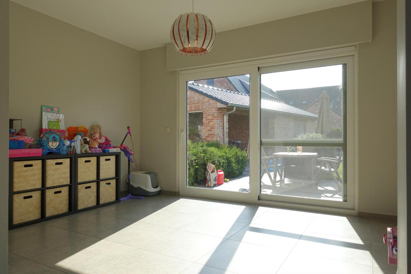 Uniek moderne nieuwbouwvilla met 4 slaapkamers 