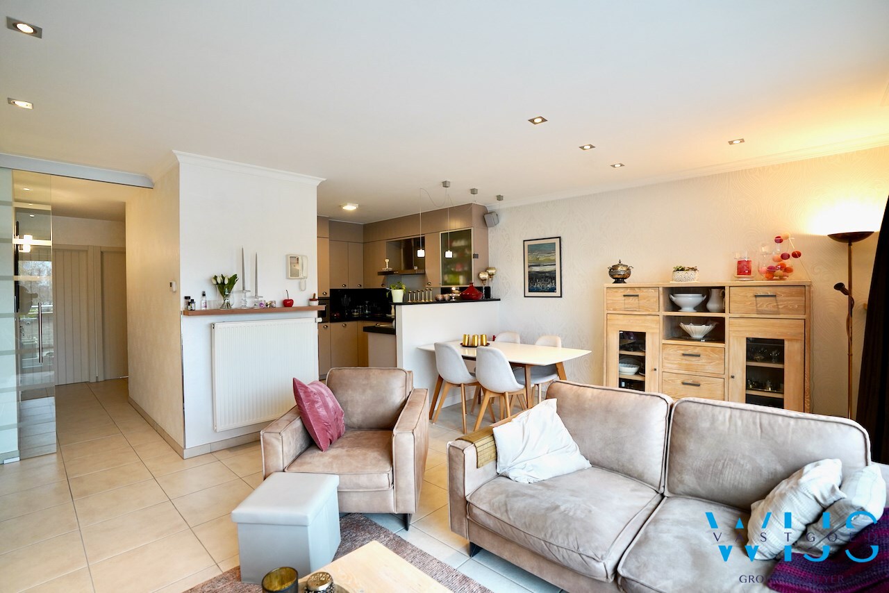 ENERGIEZUINIG appartement met RUIM terras te Rieme ! 