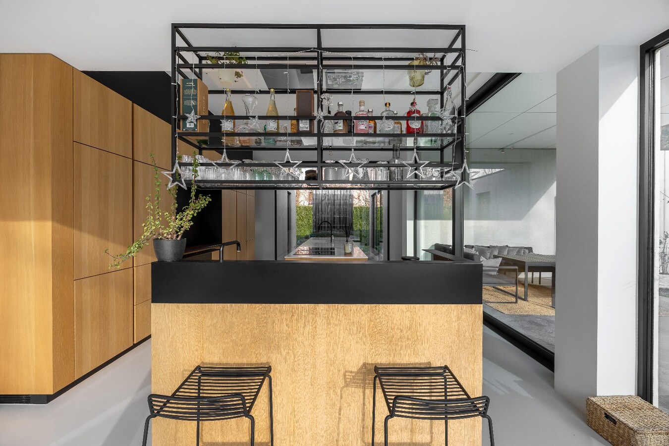 Moderne gelijkvloerse designvilla in exclusief privédomein 