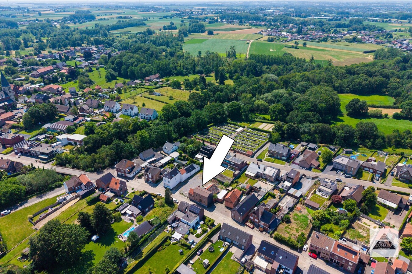 Eigenbilzen: op te knappen woning op 9a 61ca 