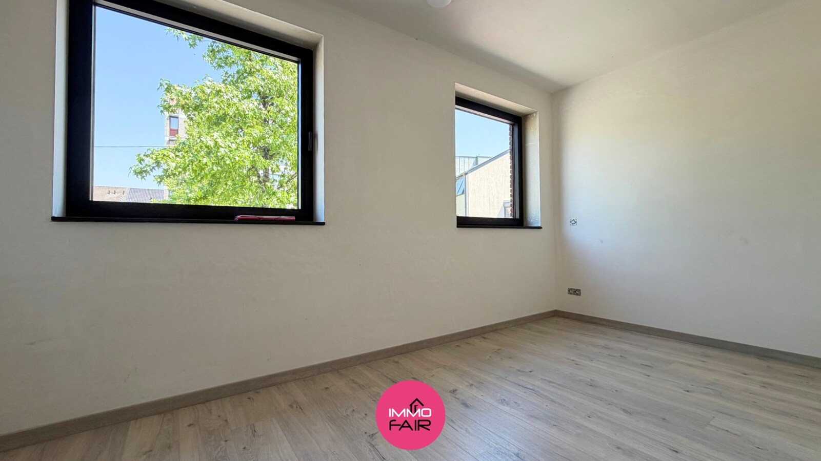 Nieuwbouwappartement op toplocatie in hartje Lanaken met zonnig terras 