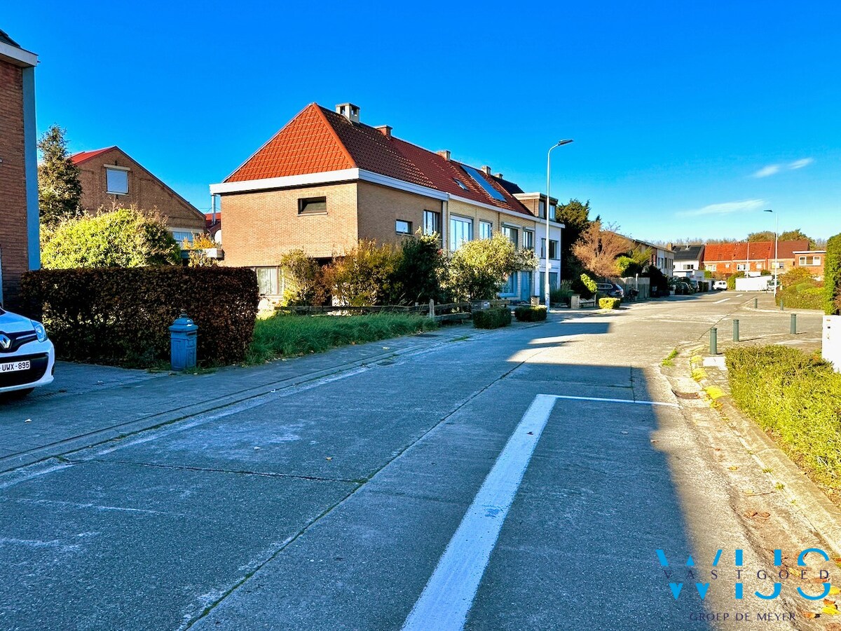 Bouwgrond voor halfopen bebouwing in woonwijk te Destelbergen! 