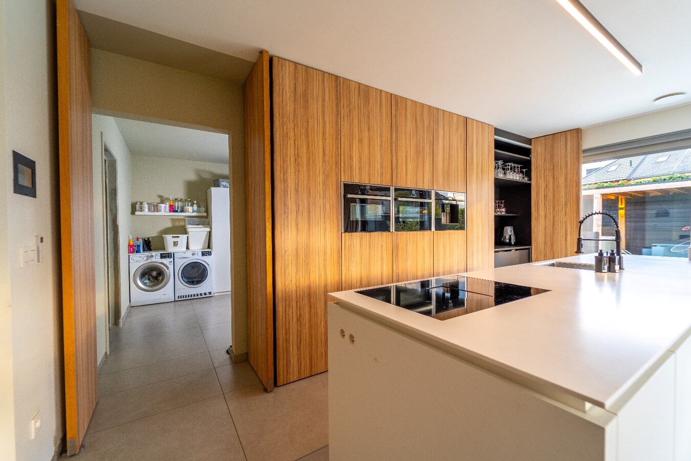 Prachtige villa met tuin, terras &amp; garage in Hasselt - 3 slaapkamers, bouwjaar 2019. 