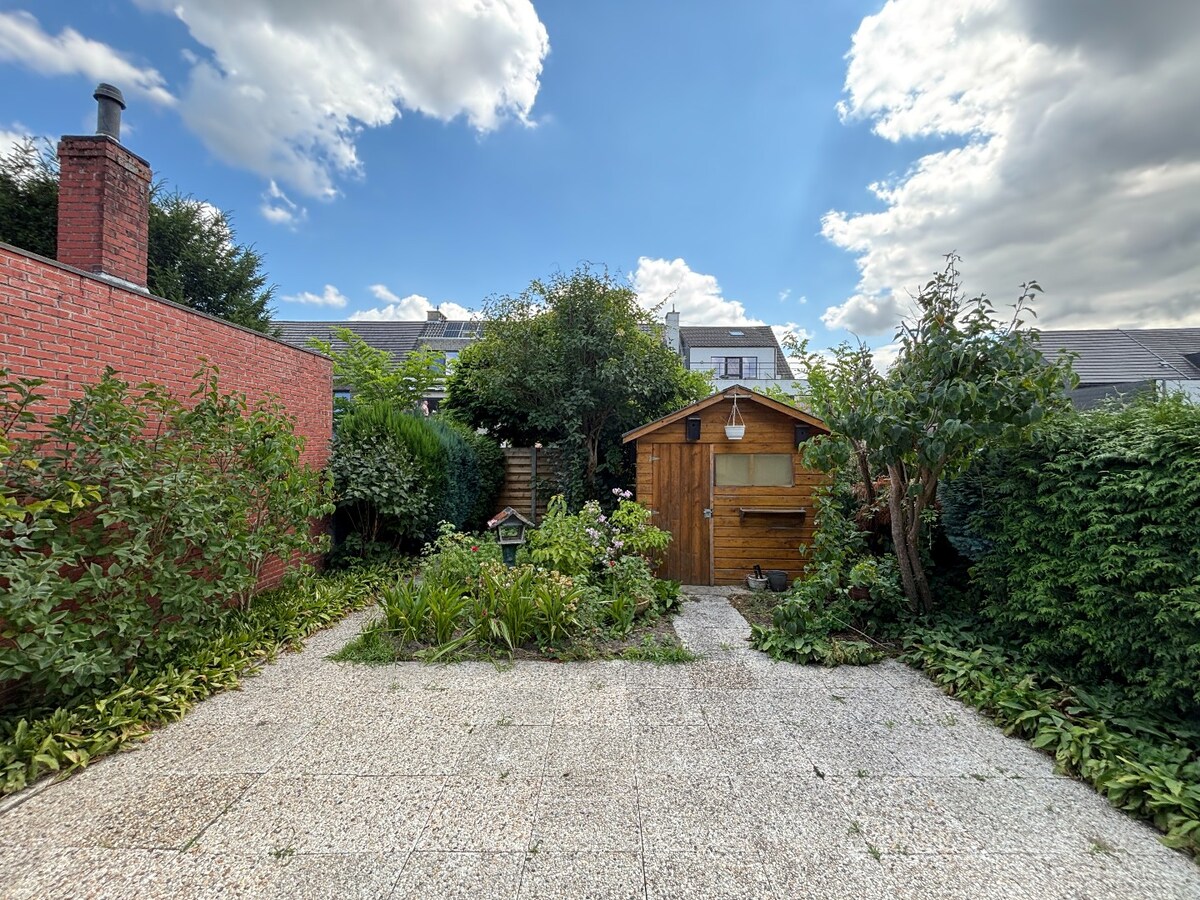 Instapklare energiezuinige huurwoning met 3 slaapkamers in hartje Sint-Antonius 