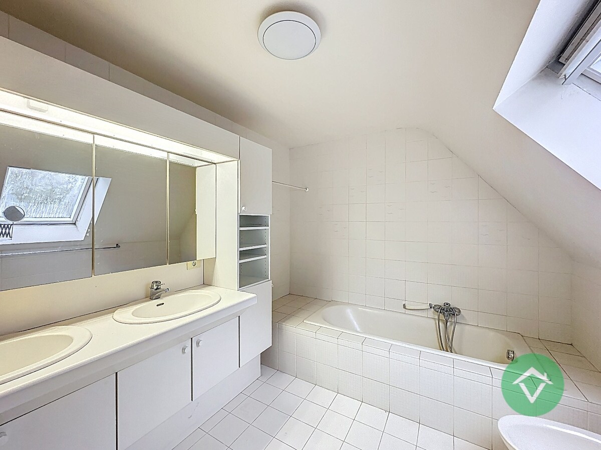 Statige woning te huur op topligging in Gistel 