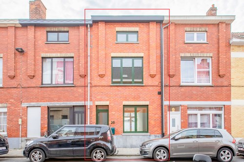 Instapklare woning met 3 slaapkamers en buitenruimte 